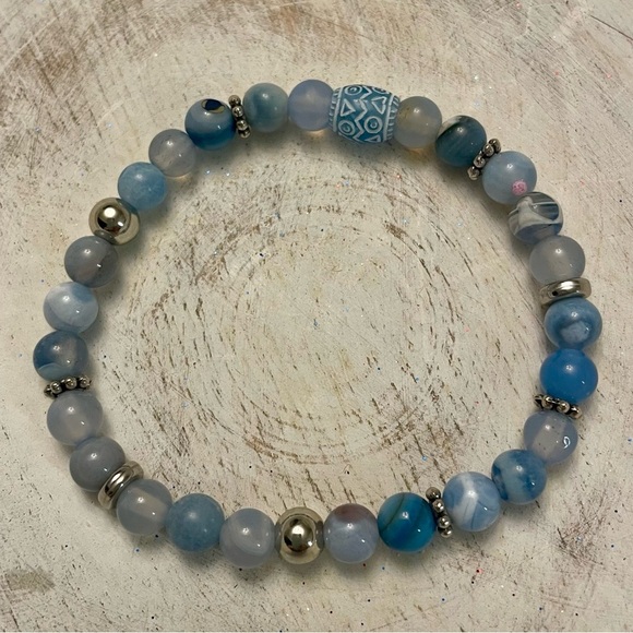 Moon & Star Charm Bracelet Set, 3, Blue agate gemstones, stretch, silver details - Picture 4 of 8